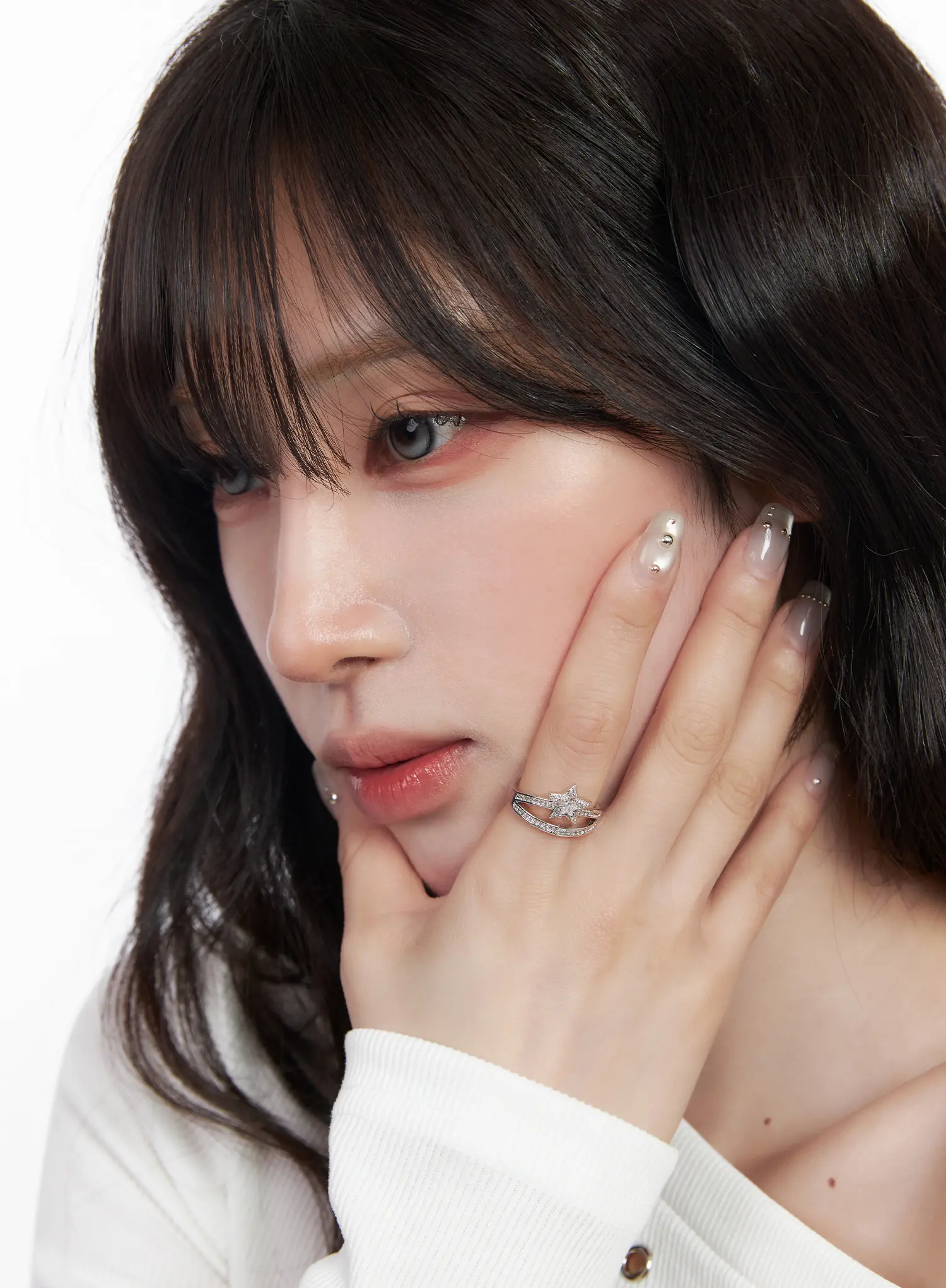 Twisted Elegant Star Ring CF525 - Image 2