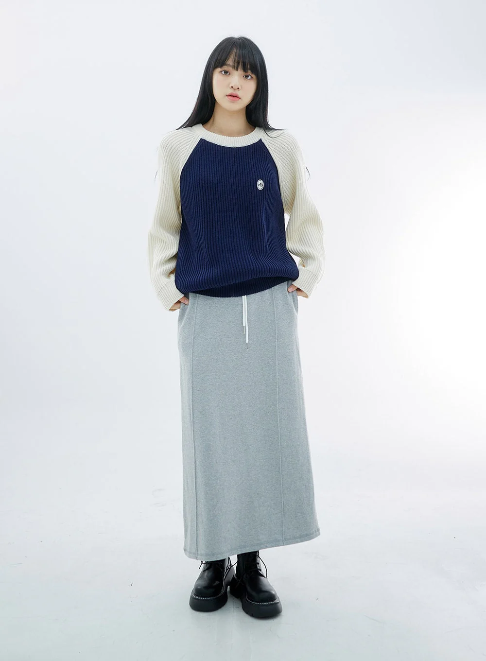 Two Color Knit Sweater OS27 - Image 11