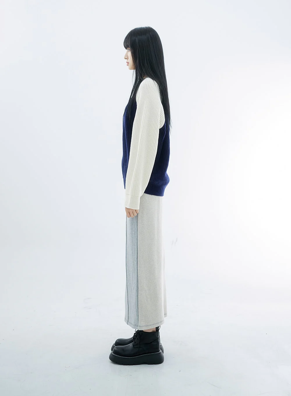 Two Color Knit Sweater OS27 - Image 12