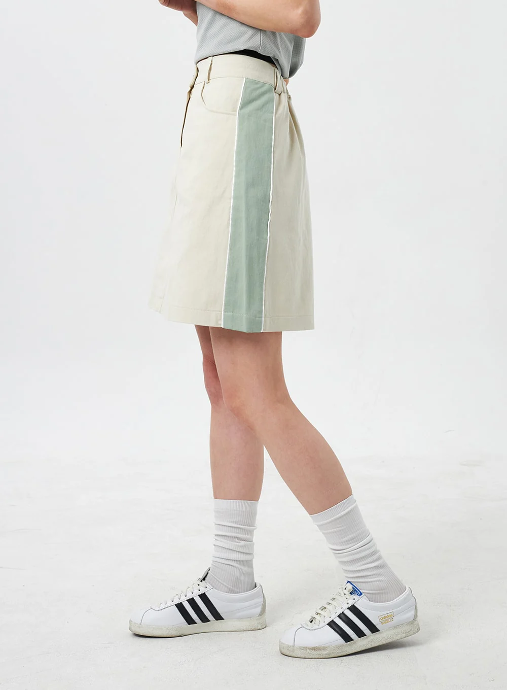 Two Color Mini Skirt CY303 - Image 9
