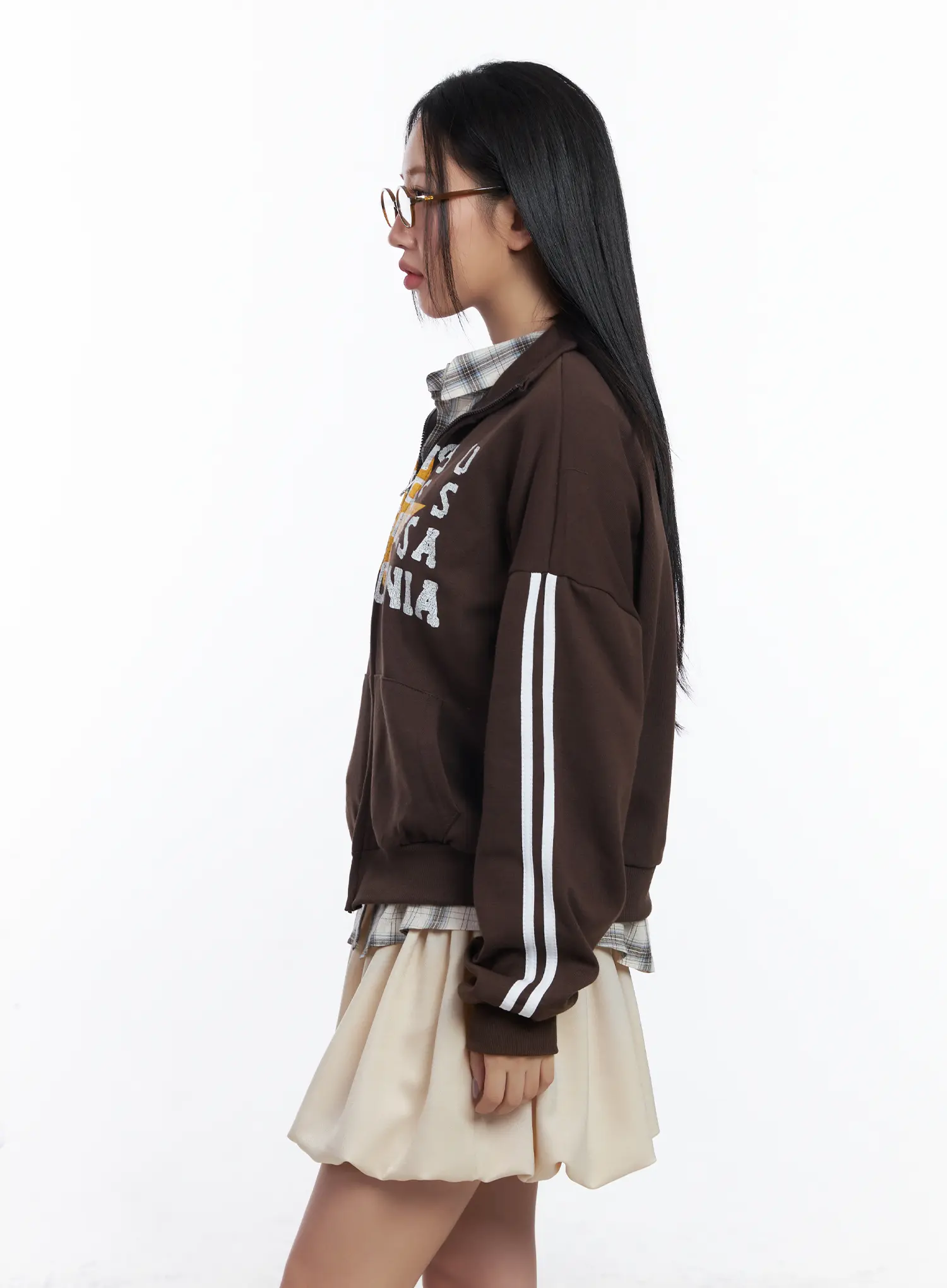 Two-Way Zip-Up Graphic Sweatshirt CJ530 - Image 6