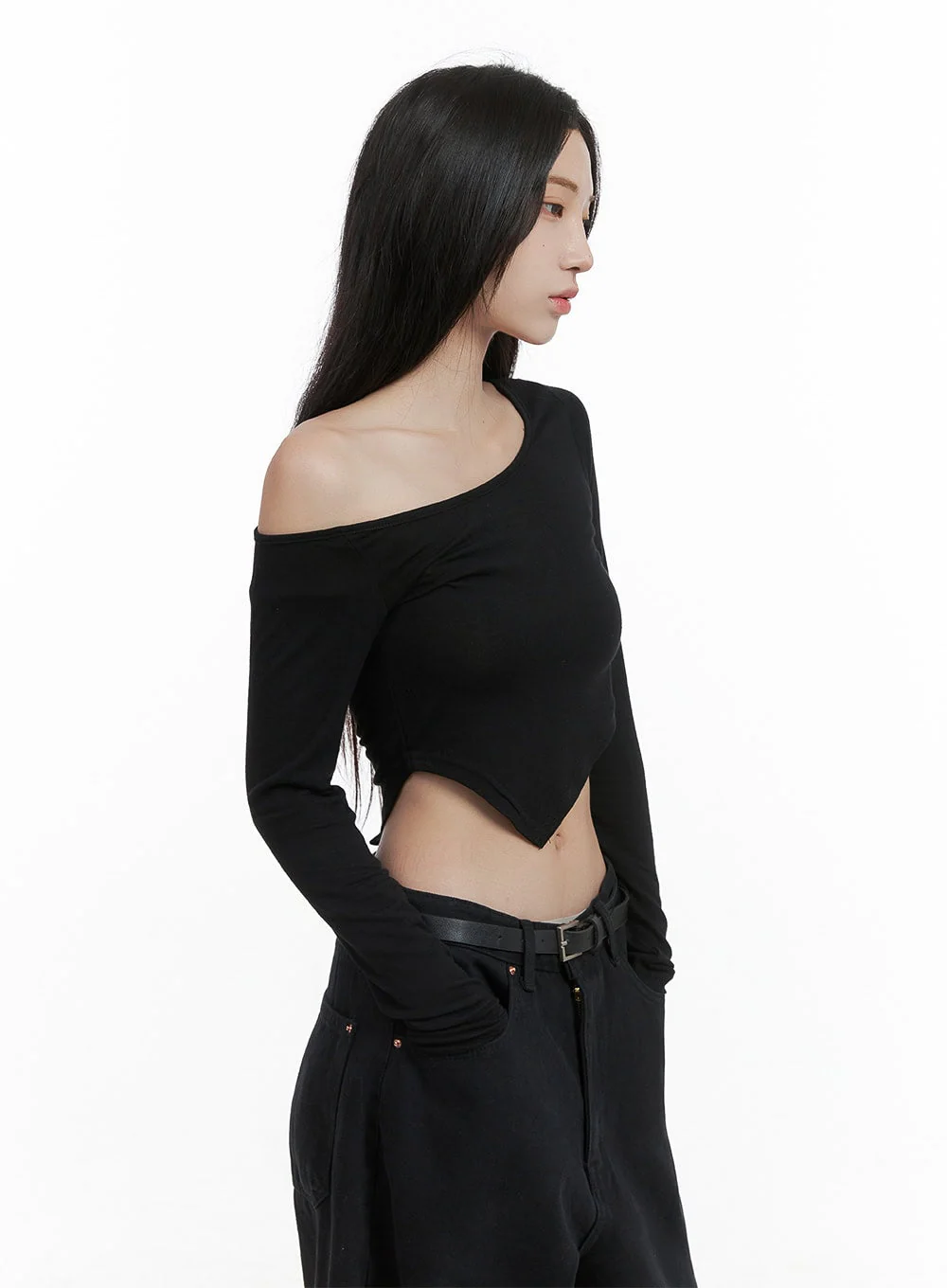 Unbalanced One-Shoulder Crop Top CS430 - Image 3