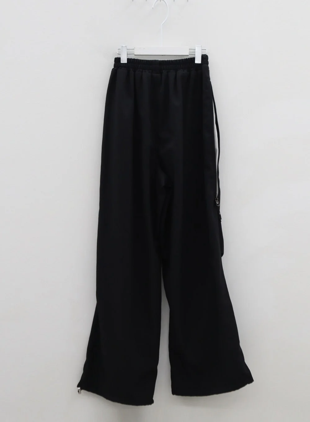Unique Side Zipper Detailing Wide Bending Pants IS07 - Image 20