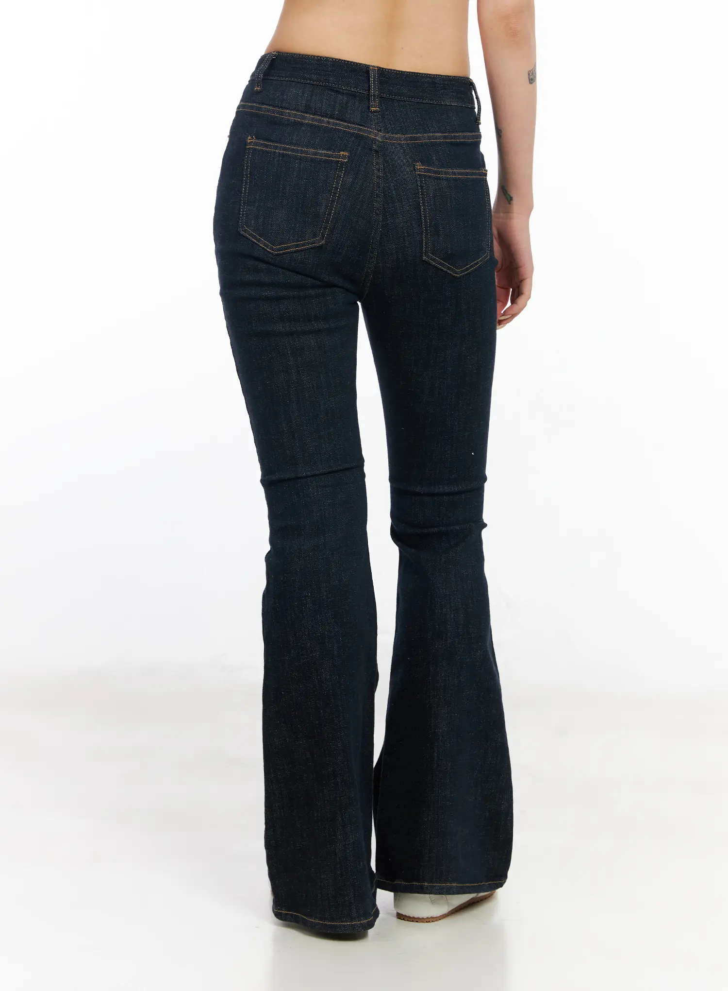 V Dark Wash Bootcut Jeans CF526 - Image 6