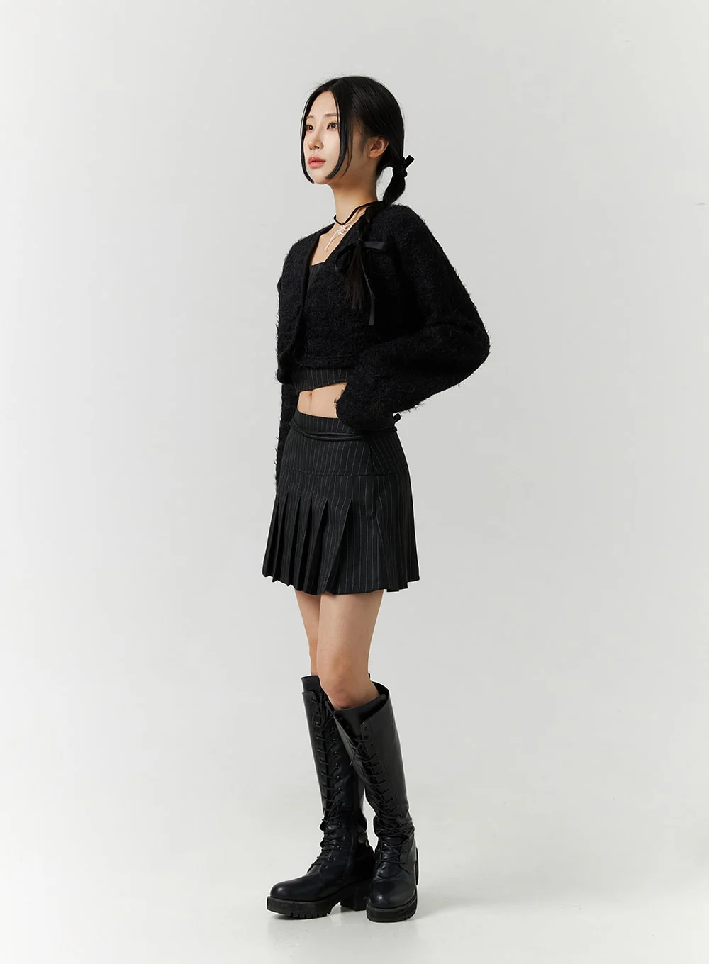 V-Neck Faux Fur Crop Jacket CD301 - Image 3