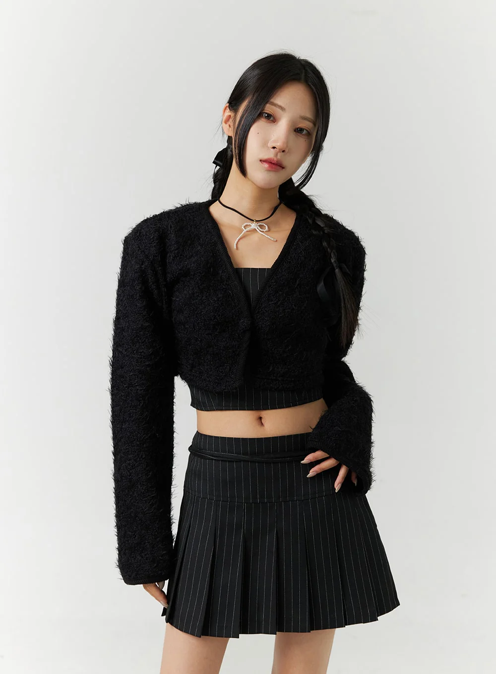 V-Neck Faux Fur Crop Jacket CD301 - Image 4