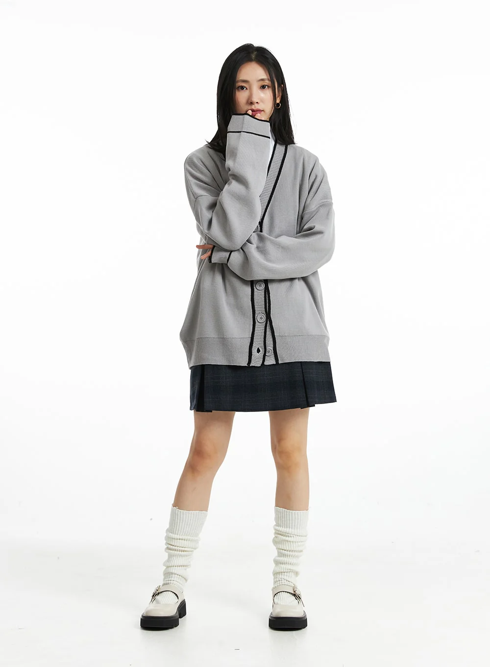 V-Neck Loose Fit Long Sleeve Cardigan OO323 - Image 7
