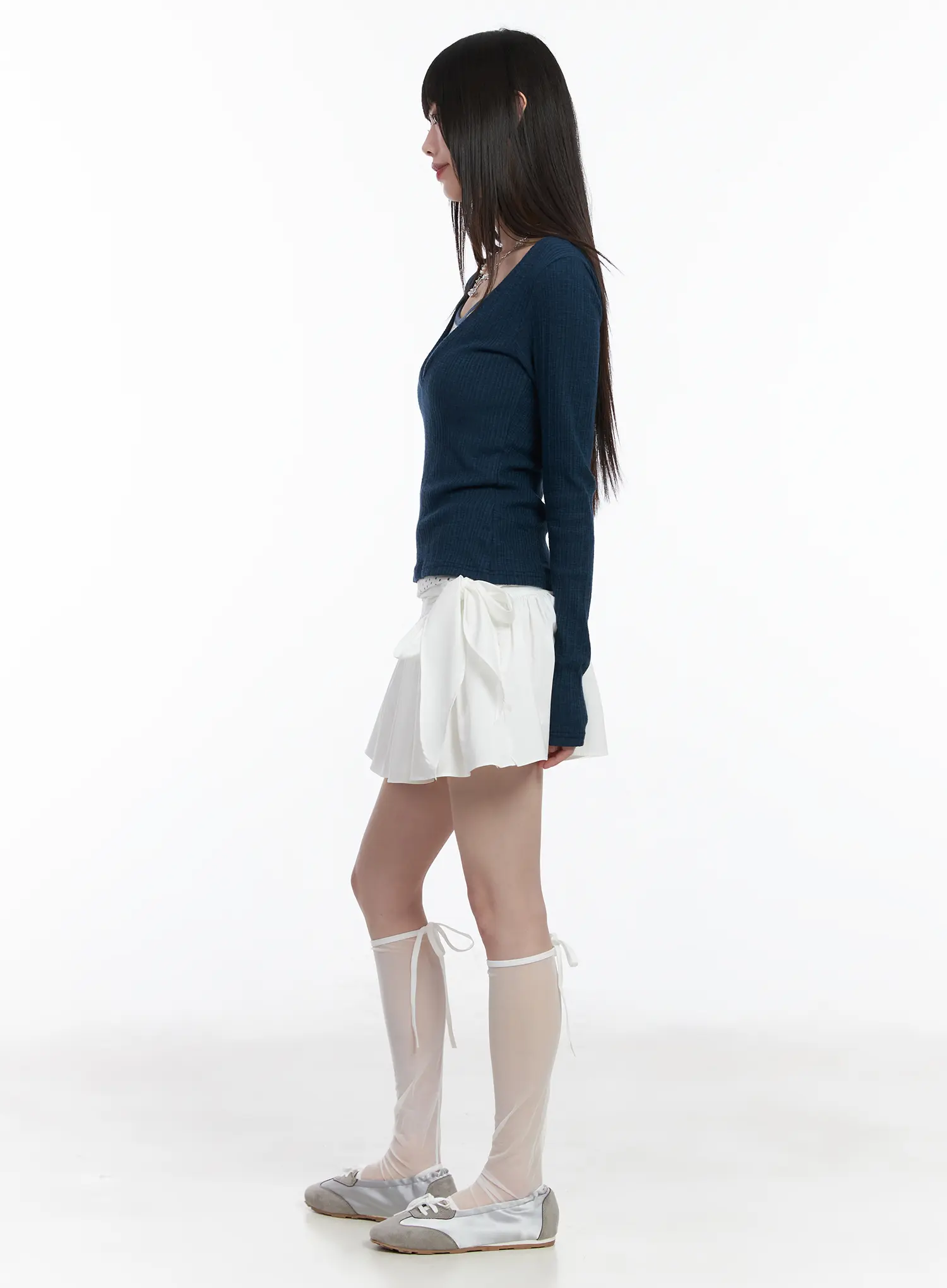 V-Neck Ribbed Long Sleeve Top CM524 - Image 4