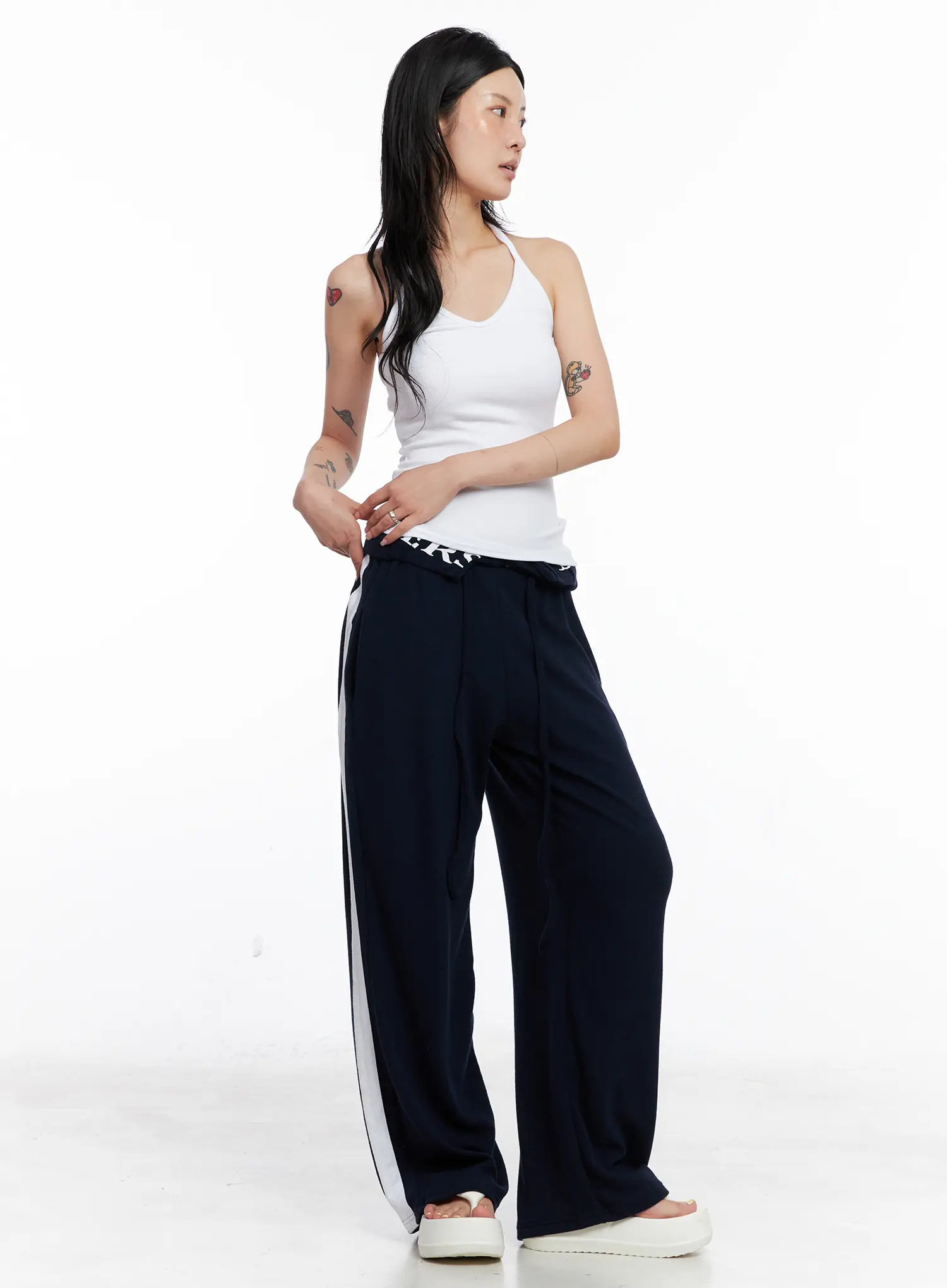 V-Neck Ring Detail Tank Top CS526 - Image 3