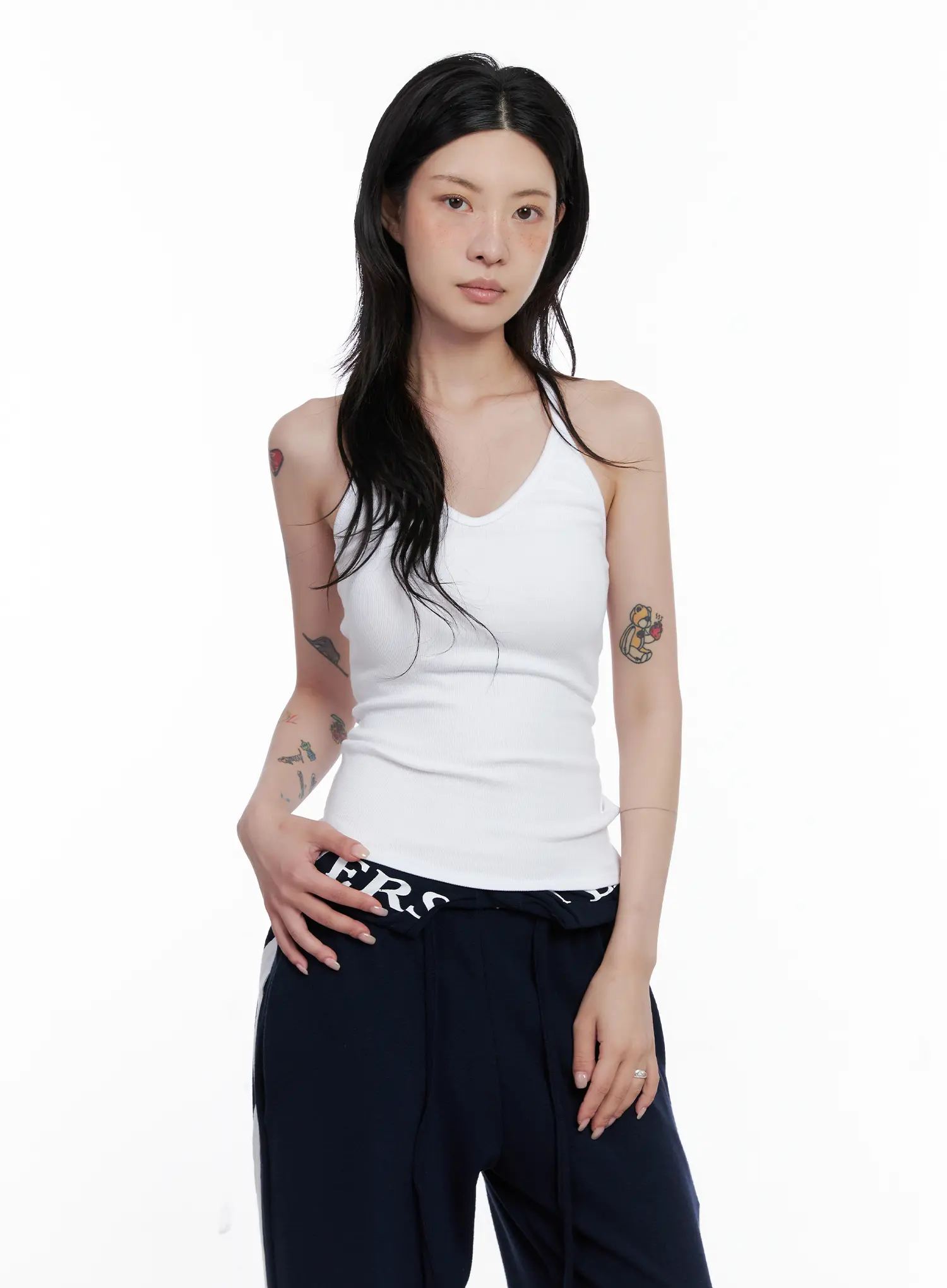V-Neck Ring Detail Tank Top CS526 - Image 9