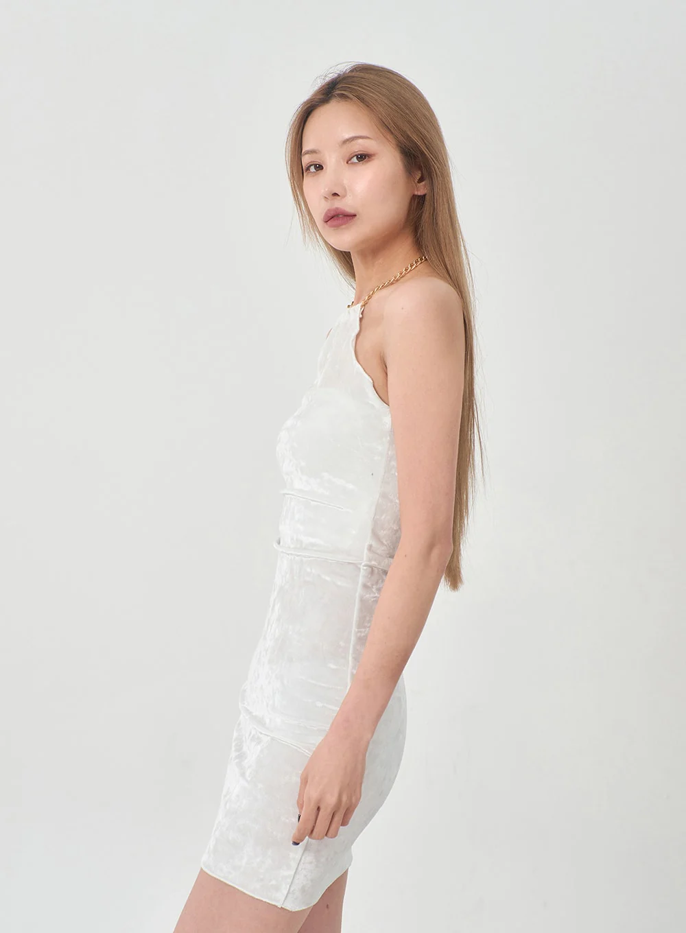 Velvet Sleeveless Neck Chain Mini Dress BD23 - Image 10