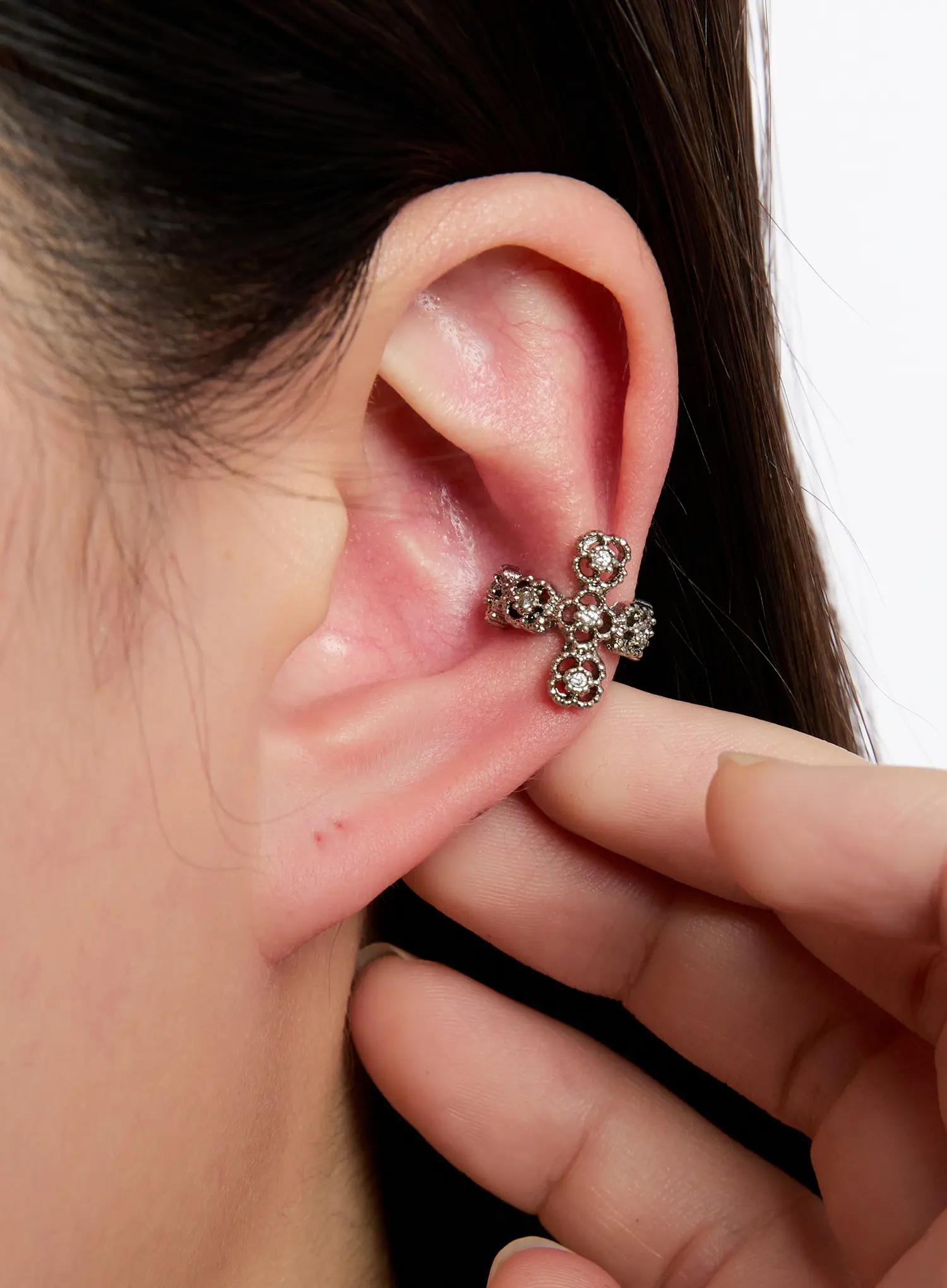 Vintage Flower Ear Cuff IN528 - Image 2