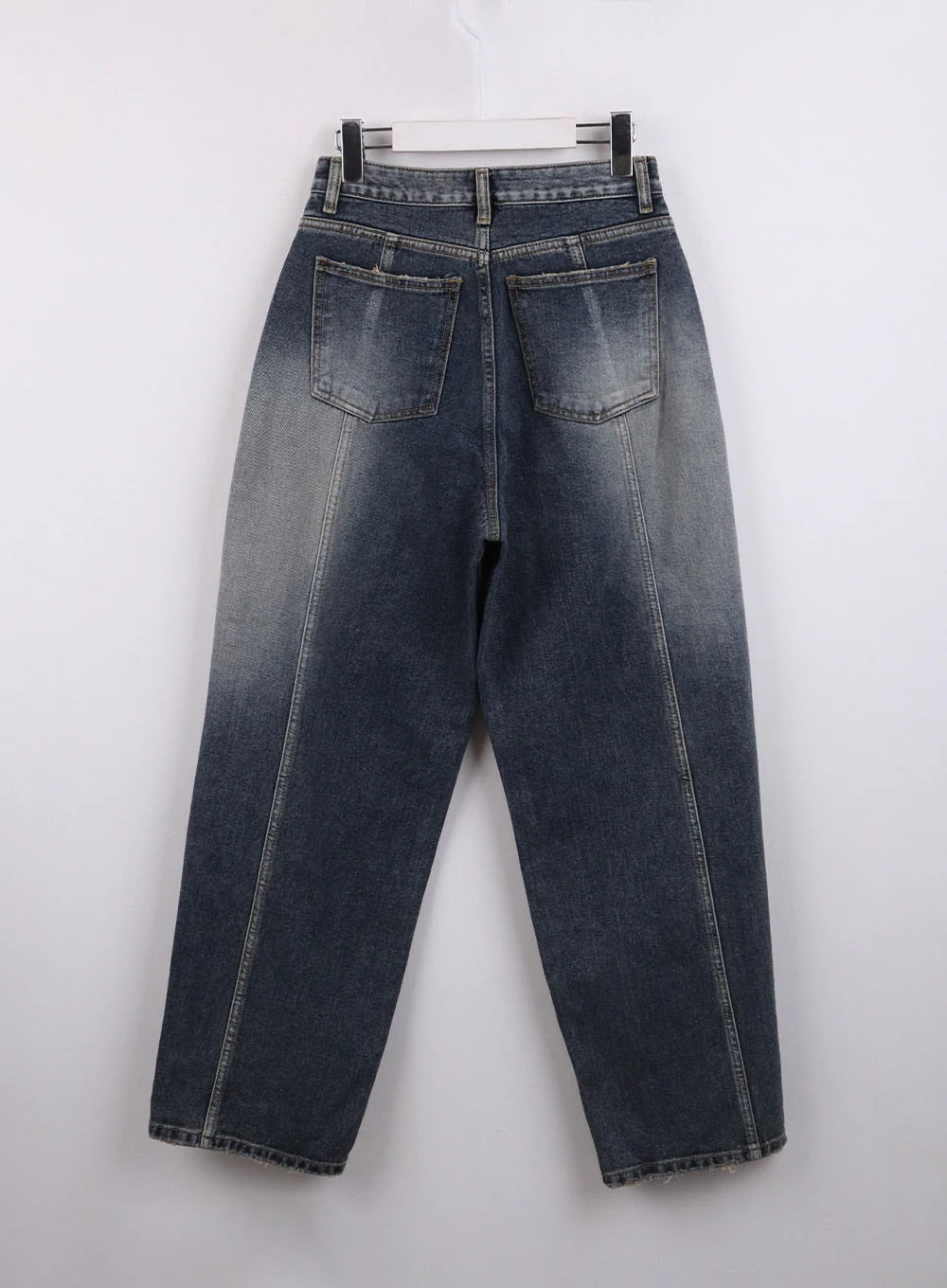 Washed Button Straight Leg Jeans CJ425 - Image 10