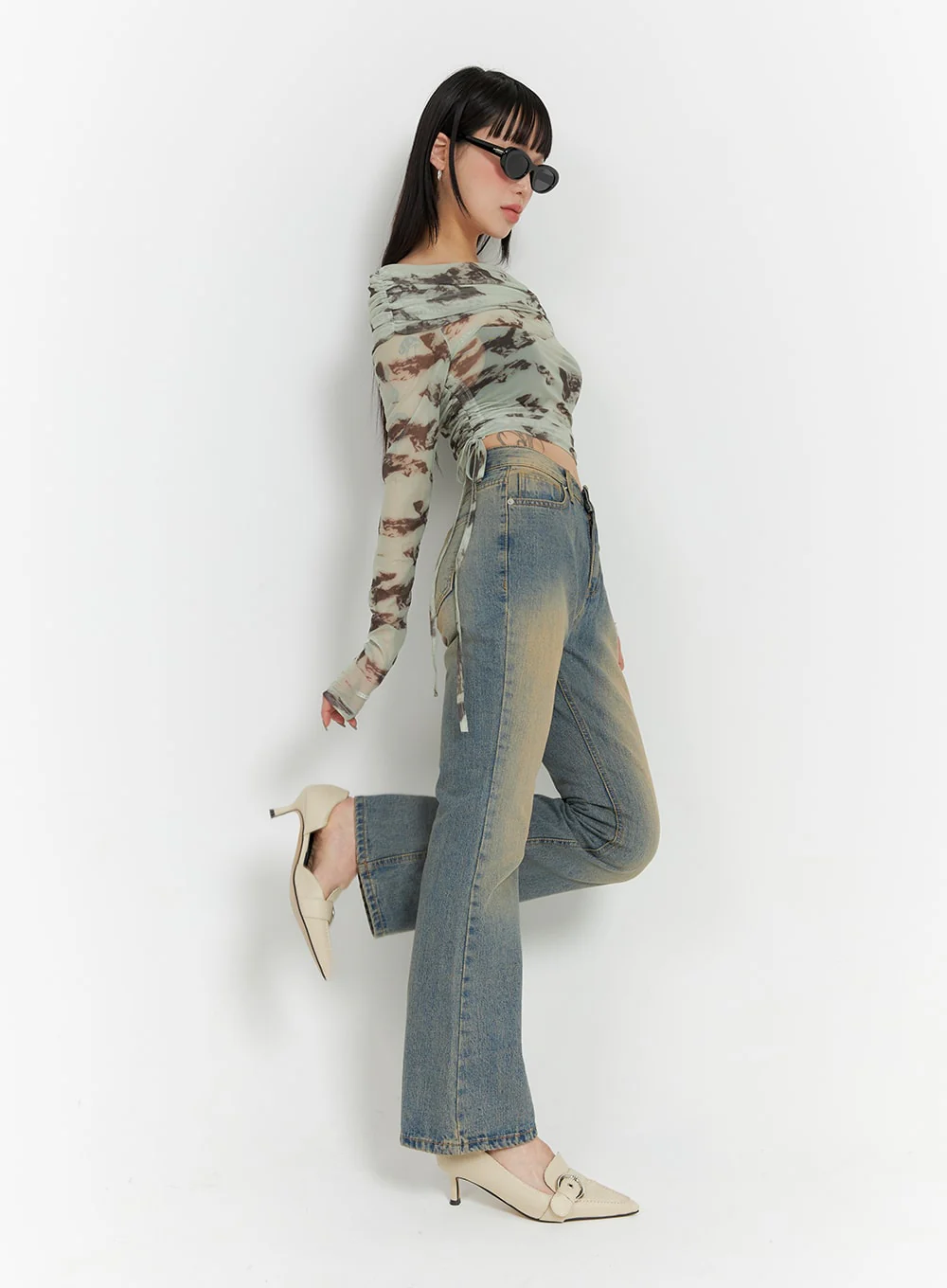 Washed Flared Jeans IF426 - Image 7
