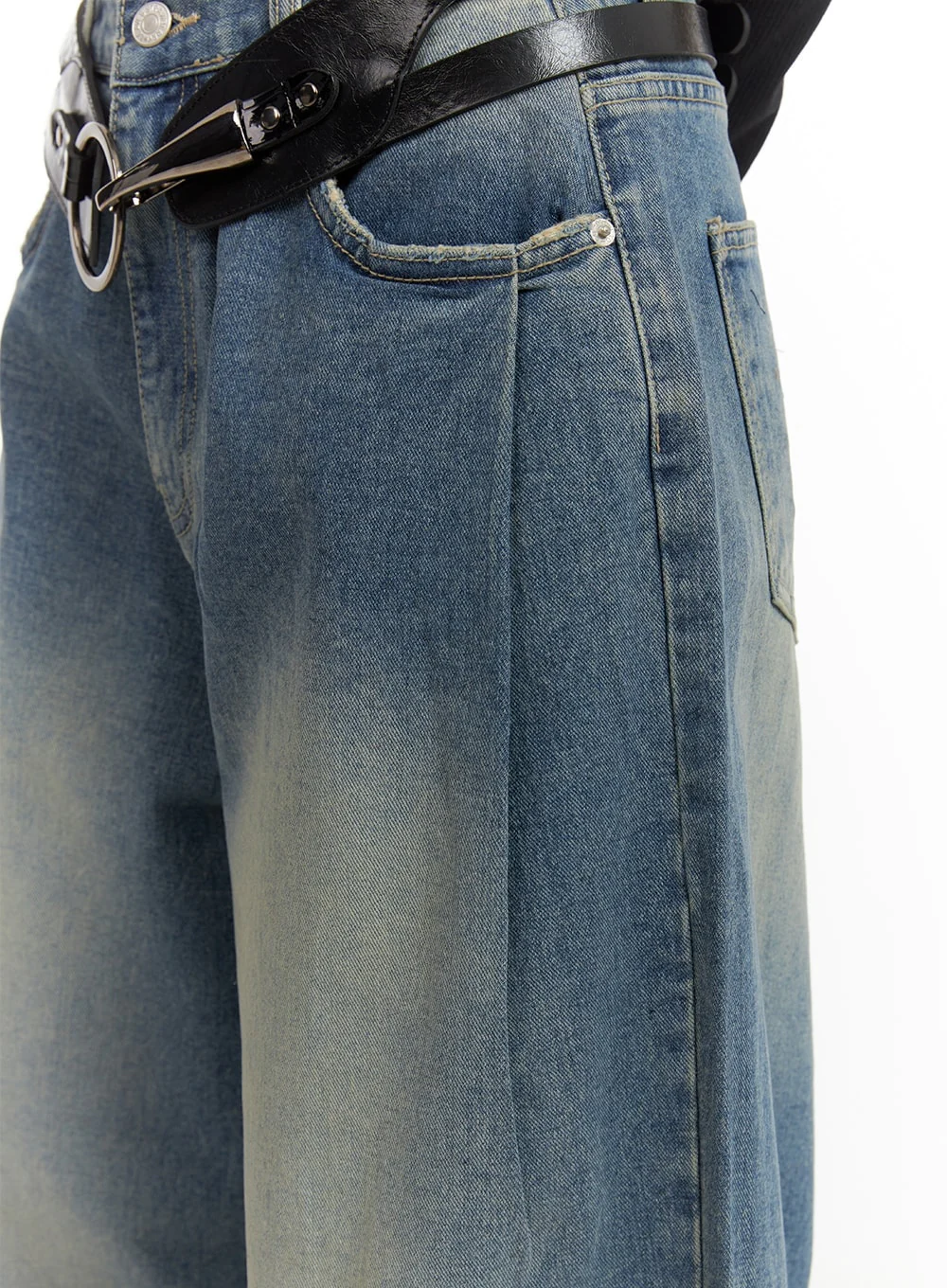 Washed Out Wide Fit Baggy Jeans CA416 - Image 4