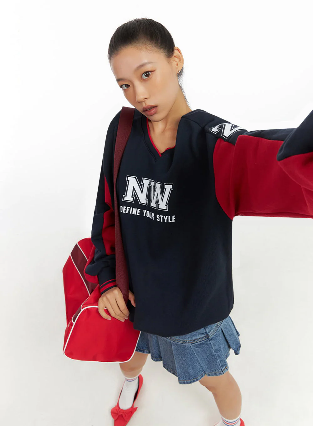 White V-Neck Jersey Sweatshirt IO409 - Image 11