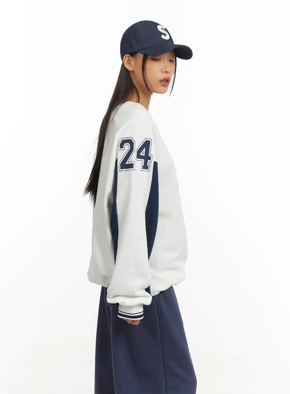 White V-Neck Jersey Sweatshirt IO409 - Image 7