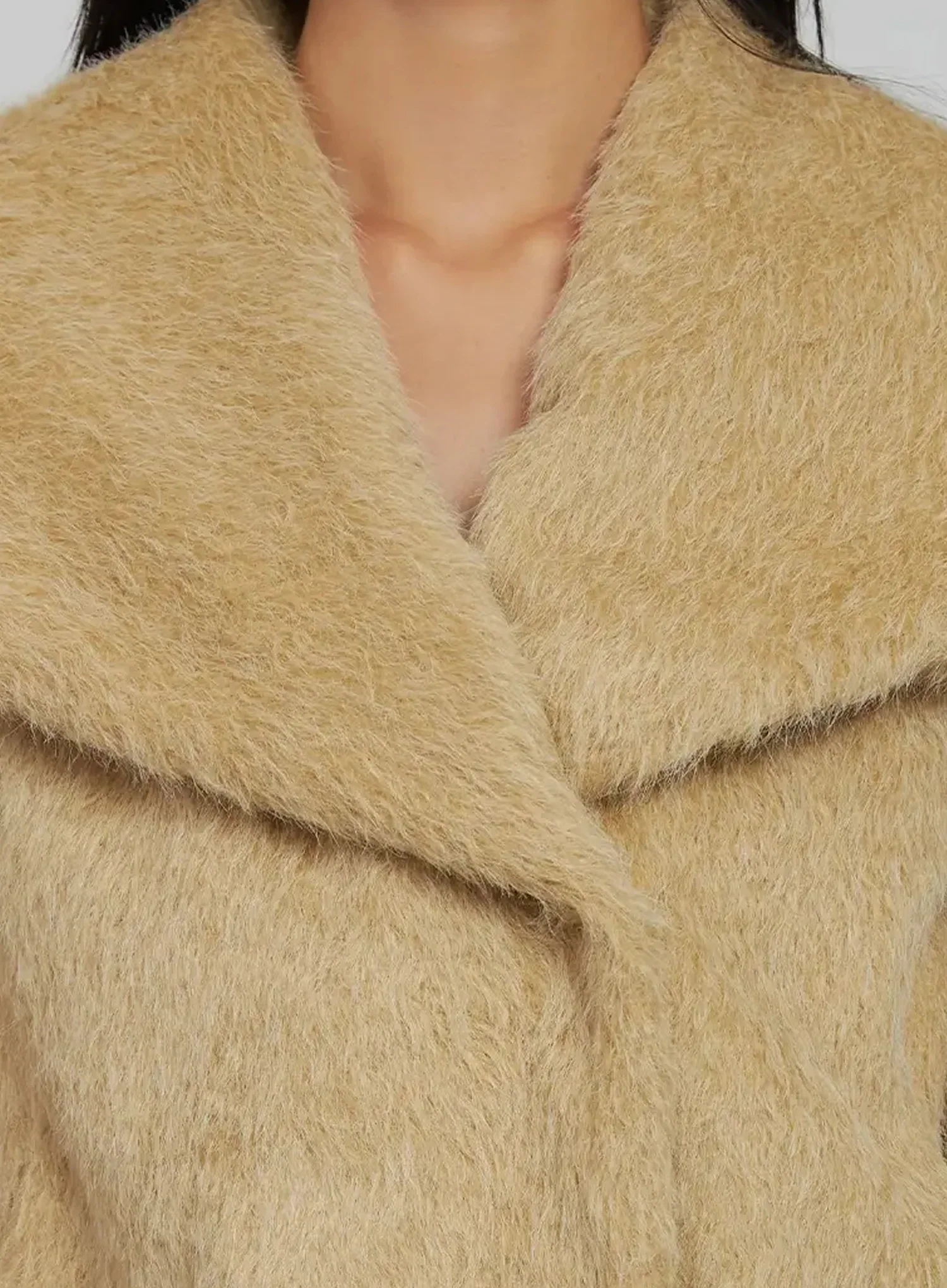Wide Collar Faux Fur Coat IJ509 - Image 4