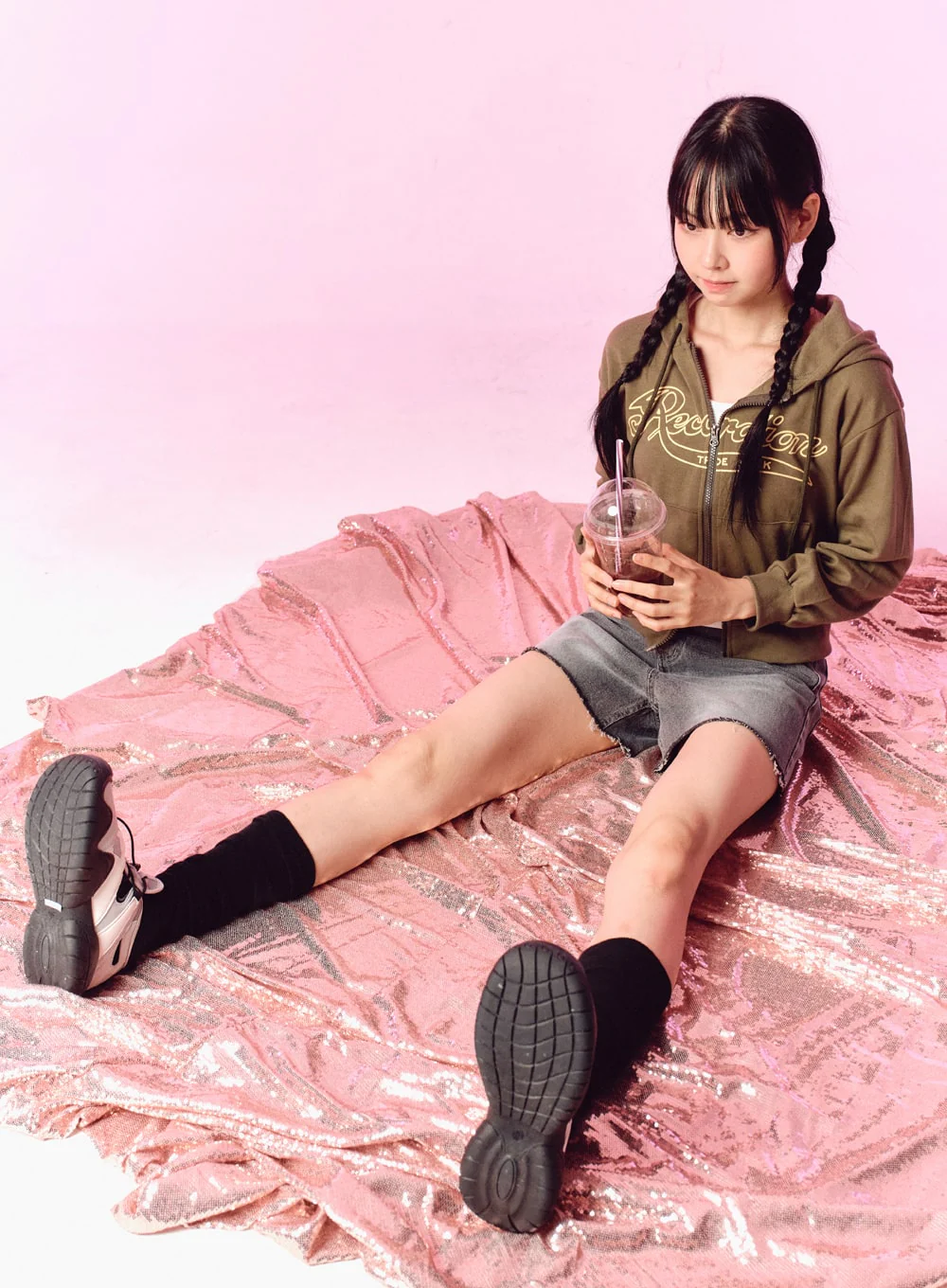 Wide Denim Shorts IG304 - Image 11