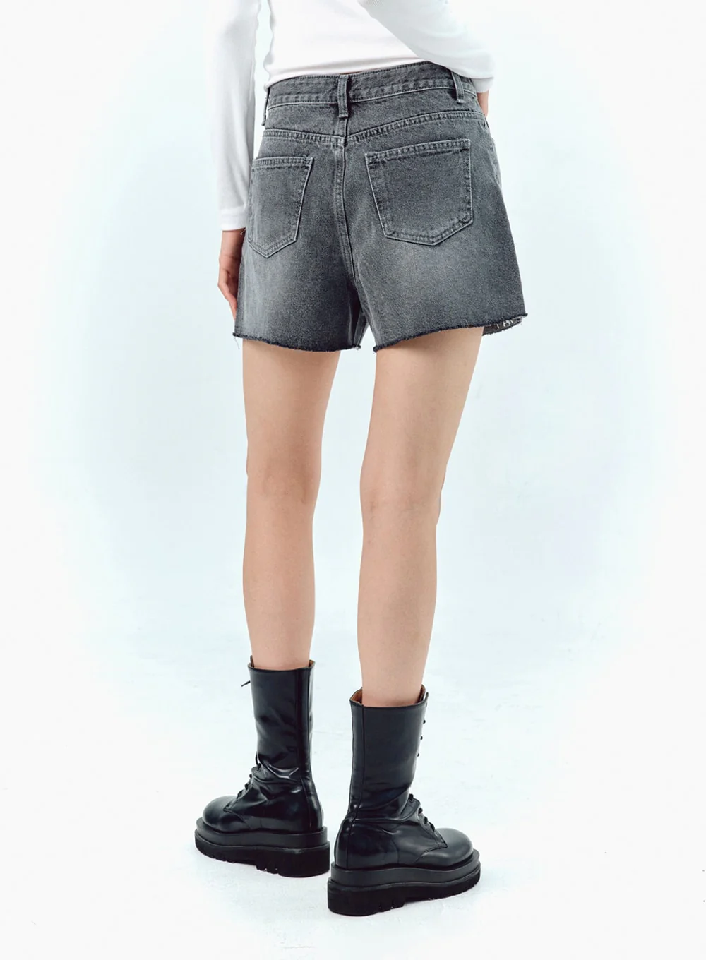 Wide Denim Shorts IG304 - Image 5