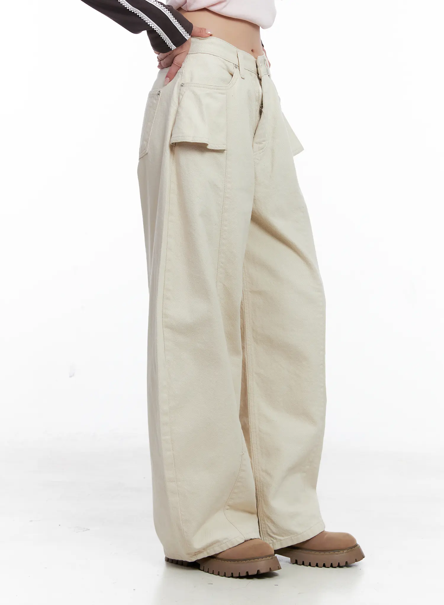 Wide-Leg Cargo Pants CS529 - Image 6