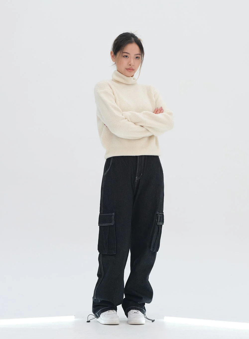 Wide Leg Denim Cargo Pants - Image 4