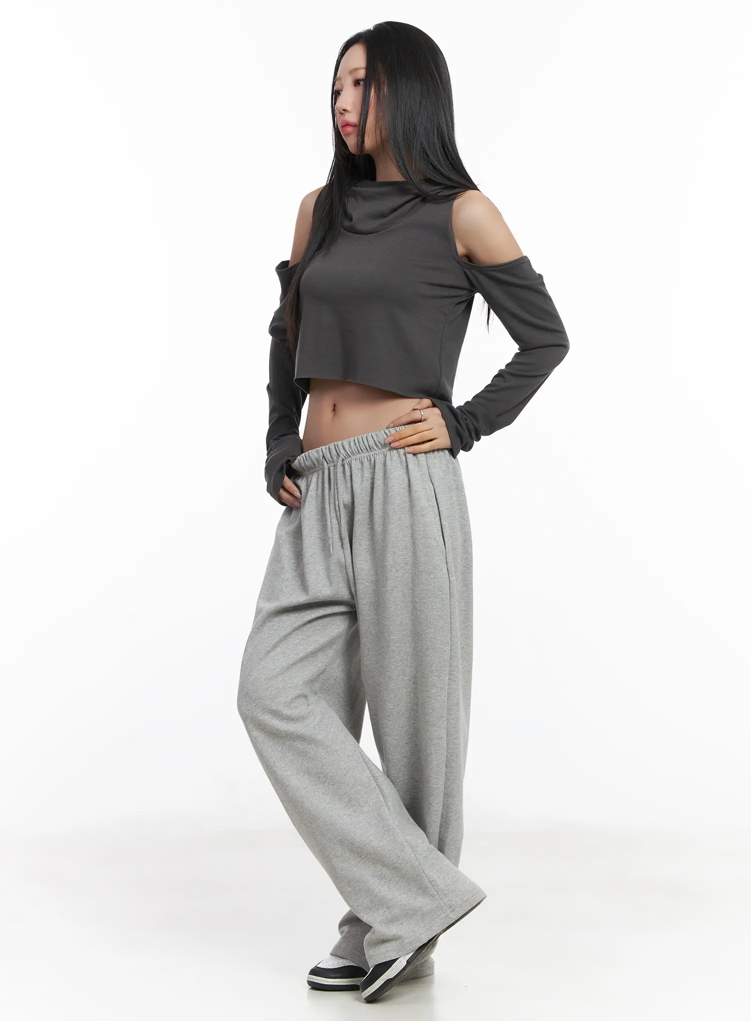 Wide Leg Graphic Sweatpants CD529 - Image 6