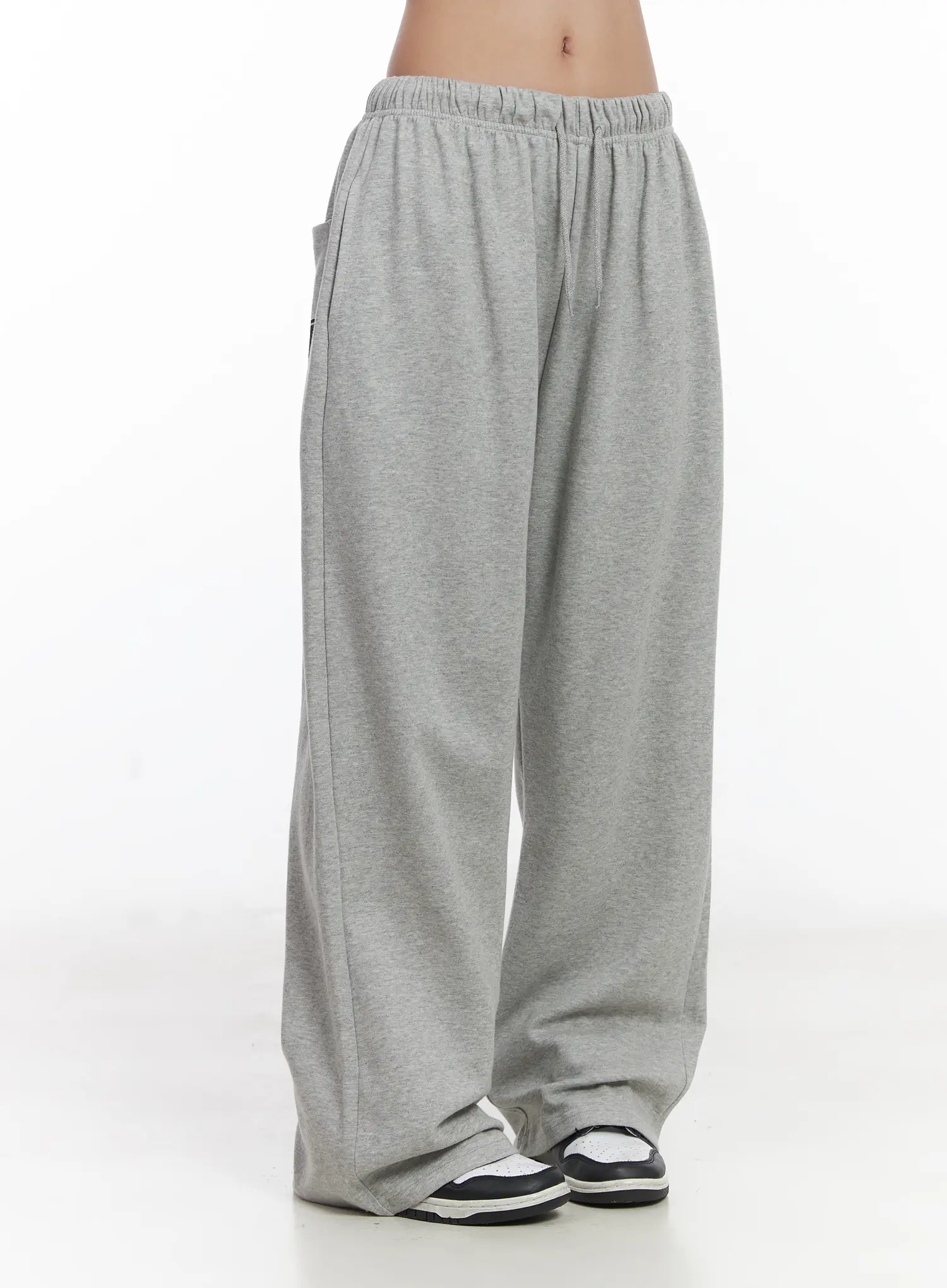Wide Leg Graphic Sweatpants CD529 - Image 9