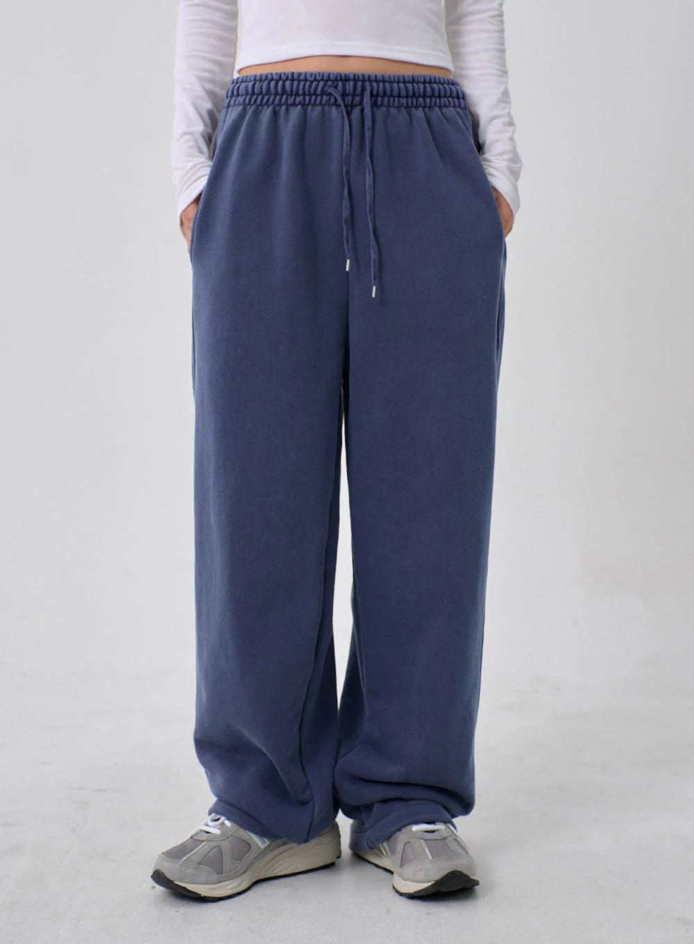 Wide Training Pants Unisex CN09 - Image 2