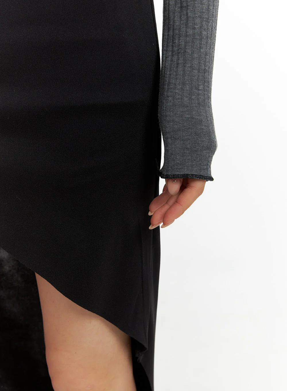 X Strap Slim Fit Crop Top CM405 - Image 5