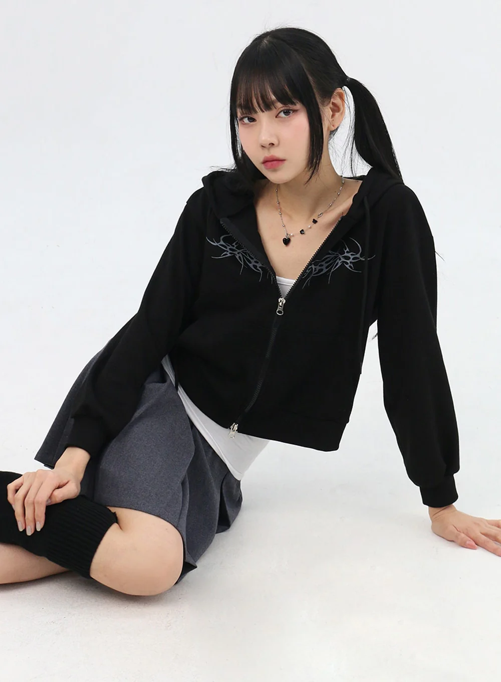Zip-Up Graphic Crop Hoodie IN314