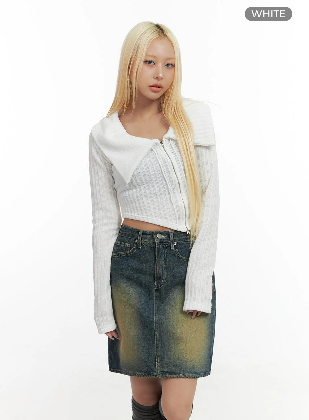 Zipper Chic Collared Crop Top CO415 - Image 10